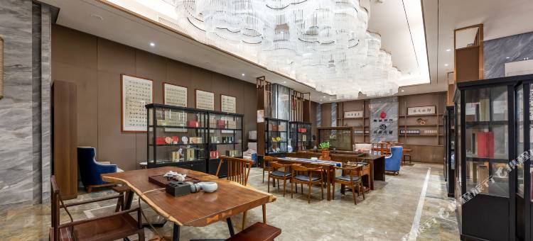 天•海丨Waterfront•MountainView•柏唐酒店(九江站长虹立交桥店)图片