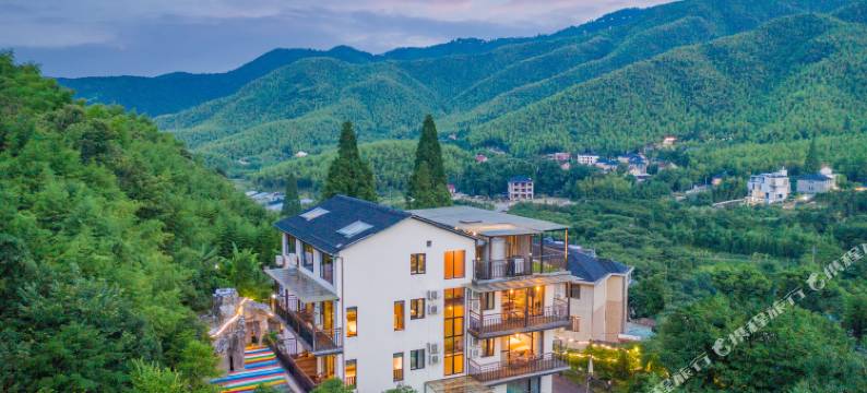 莫干山雨菲客栈(仙潭村风景区店)图片