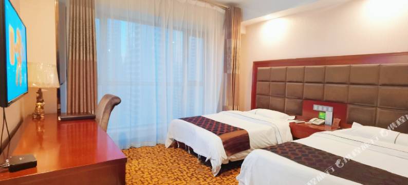 西宁圣泽酒店(新千王府井生活广场店)图片