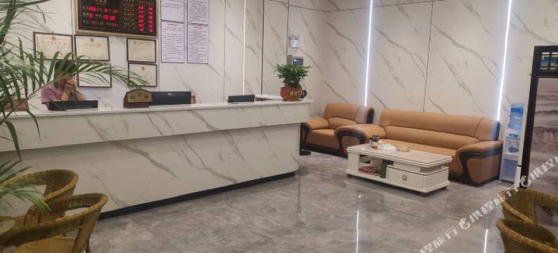 英德丽华商务宾馆图片