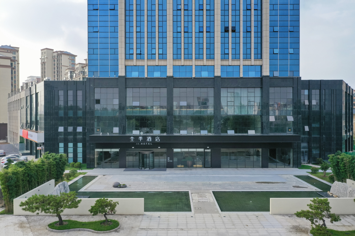 JI Hotel (Pingyi Binhe Yipin) Over view