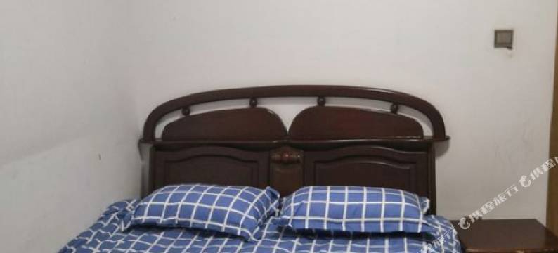 鸭绿江边简约民宿图片