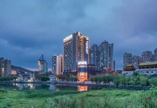 广州久龙酒店（独山汽车总站店）外景图