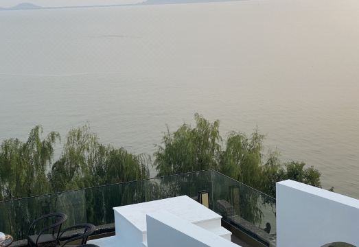 MAN HU TIME Guesthouse(Suzhou Taihu Xishan Island Store) Hotel Overview