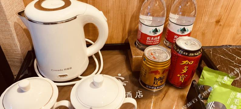 雅客雅家酒店(成都宽窄巷子文殊坊地铁站店)图片