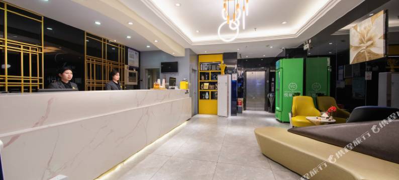 悦巢HOTEL(深圳北站6979商业中心店)图片