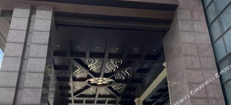 维纳国际酒店(鹰潭贵溪站市政府店)图片