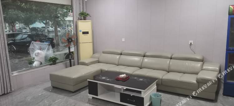 云上四季民宿(邯郸邱县振兴路店)图片