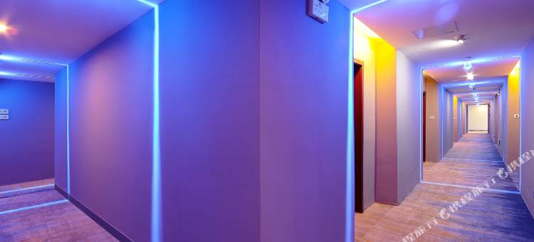 网鱼电竞酒店(苏州观前街拙政园店)图片