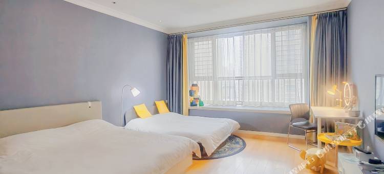 文汇巨幕影音公寓(天津站店)图片