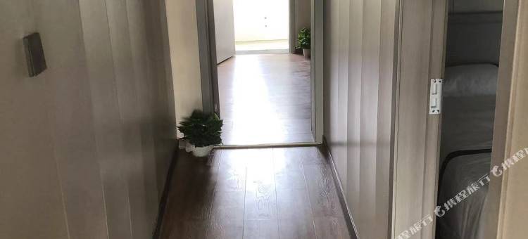 巷往民宿(五环大道地铁站店)图片