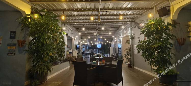 梦幻别墅(中文服务，镇上/码头免费接送，优惠定制一日游套餐(Semporna Dream Villa)图片