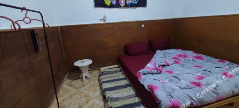 White palace camp图片