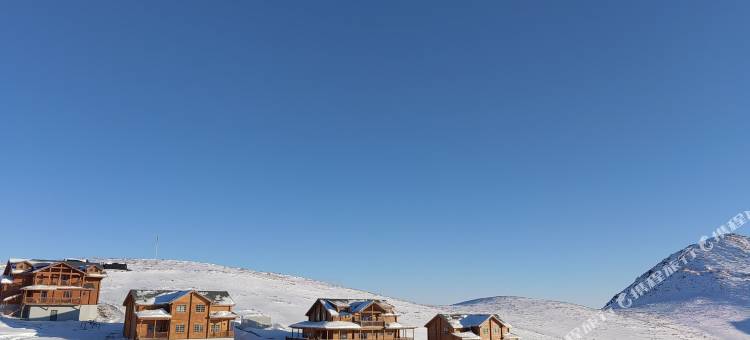 将军山国际滑雪度假区山顶太空舱滑雪度假营地图片