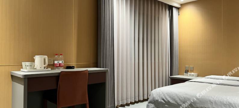 龙之凤精品宾馆(兰西第四小学店)图片