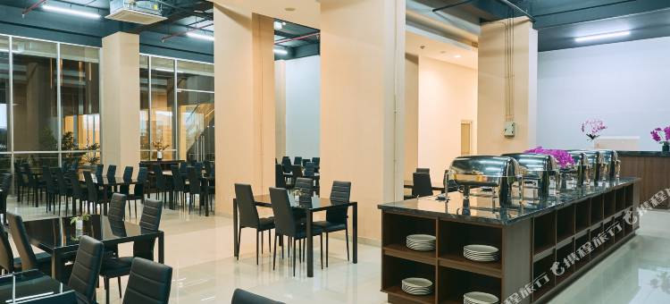 Horison Suite & Residences Iswara Bekasi图片