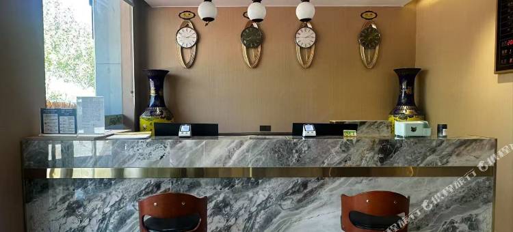 青桔酒店(菏泽学院店)图片