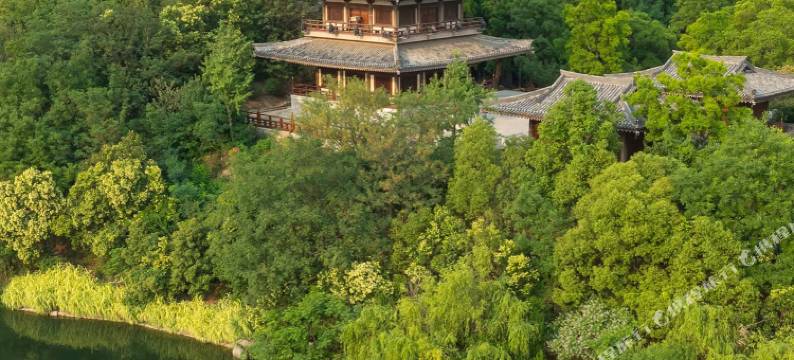 兰悦美景拾光名宿(襄阳火车站万达广场店)图片