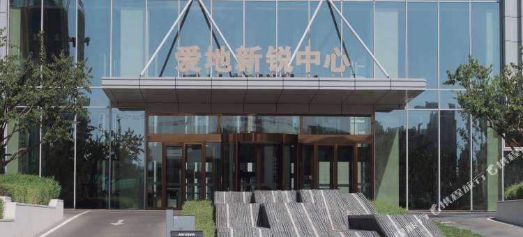 梧栖酒店(乌鲁木齐高铁站北广场店)图片