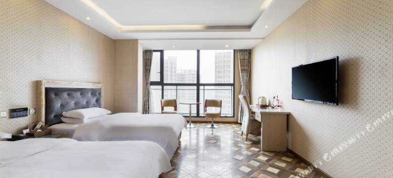 同住熊猫酒店(成都东站槐树店地铁站店)图片