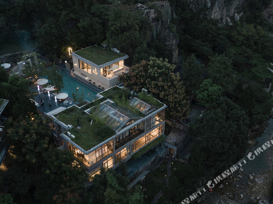 温州溪山外独立溪谷酒店