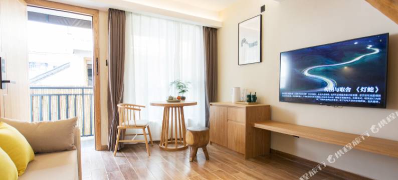 大理回隐设计师轻奢民宿(古城南门店)图片