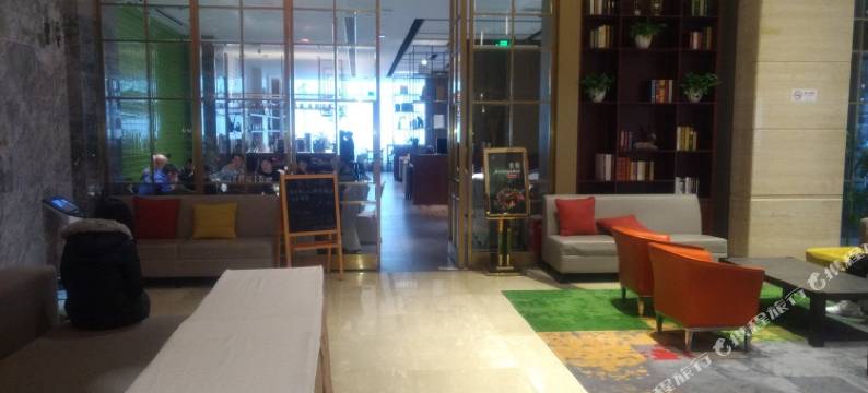 上海东方曼哈顿公寓(崮山路分店)图片