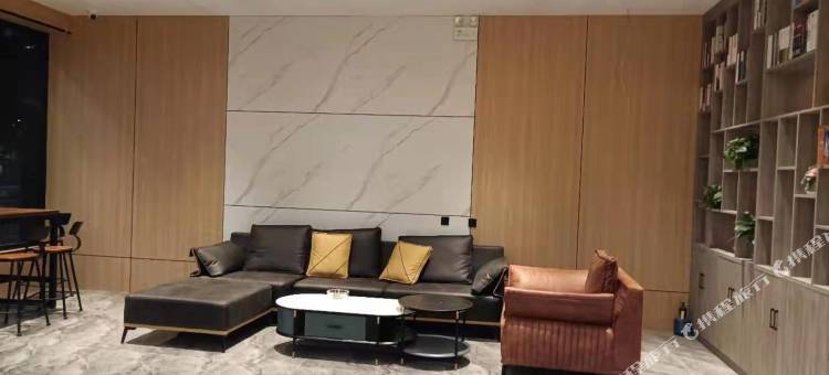 格林豪泰智选酒店(芒康店)图片