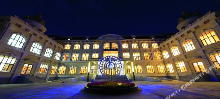 漠河蓝孔雀酒店(北极村店)图片