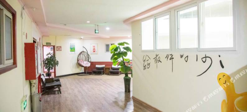 都市118连锁酒店(台东步行街小村庄地铁站店)图片