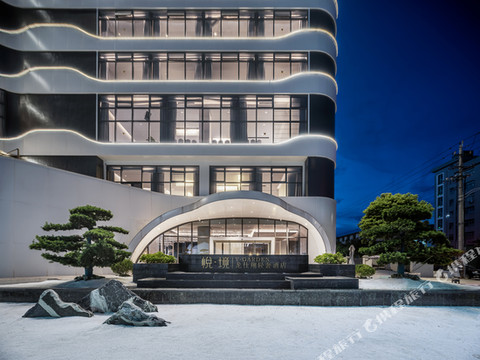 台州悦·境龙仕翔轻奢酒店