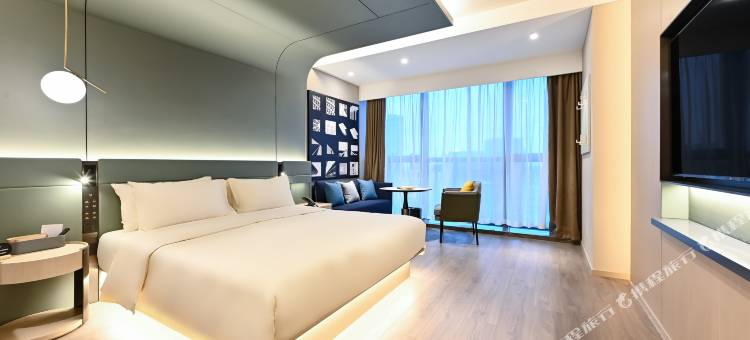 沈阳青年大街万科中心亚朵S酒店图片