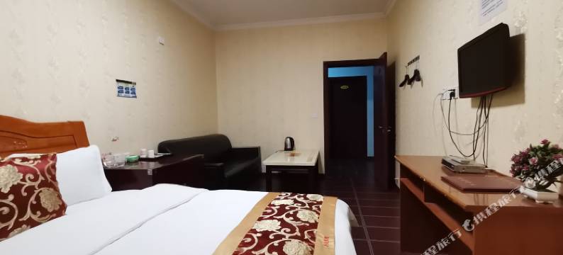 达州兴达宾馆(城市中心广场店)图片