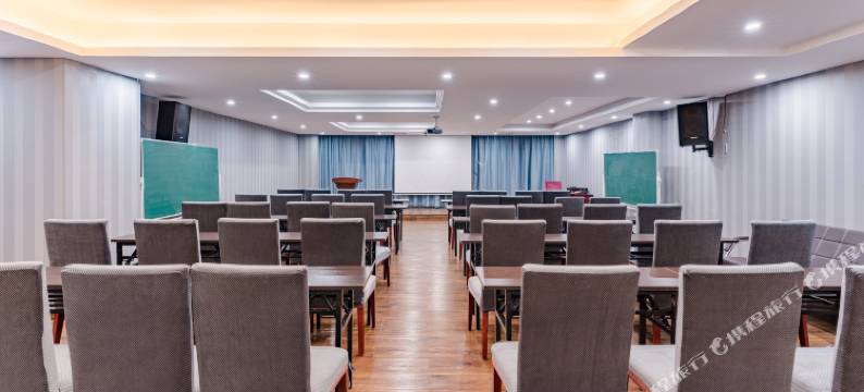 洛阳铂尔顿酒店(牡丹桥地铁站丹尼斯大卫天地店)图片