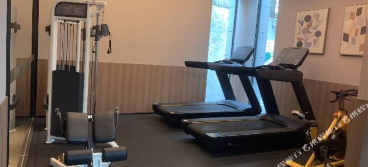 天港漫非酒店(天一广场SHOPING白鹤地铁站店)图片