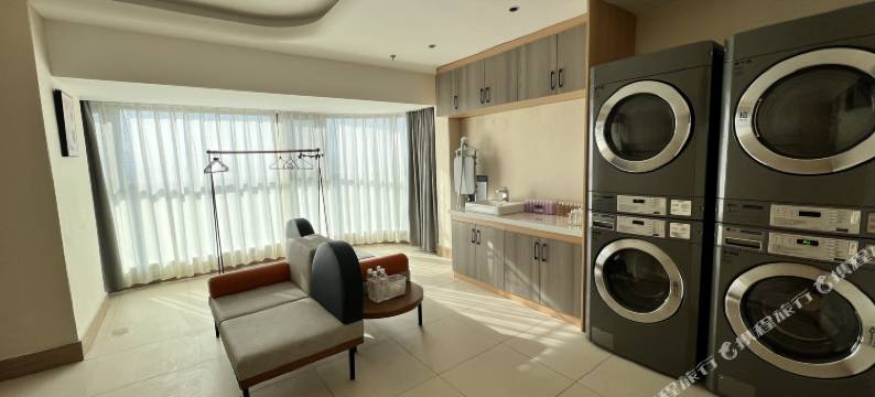 龙口兰欧尚品酒店(博商购物广场店)图片