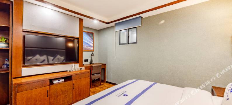 都市绿洲酒店(贵阳白云绿地新都会店)图片