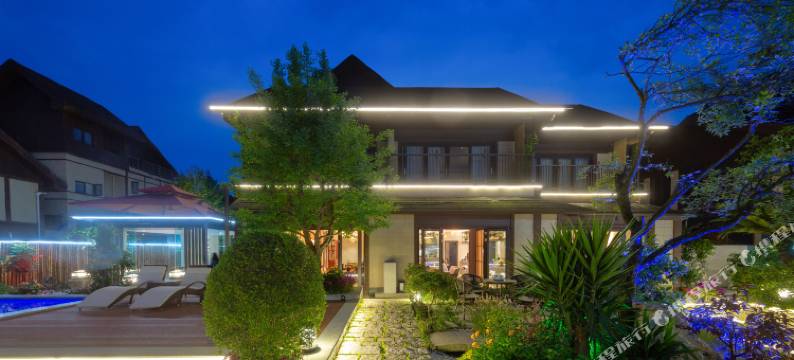 华著·悦青城温泉酒店(都江堰熊猫谷店)图片