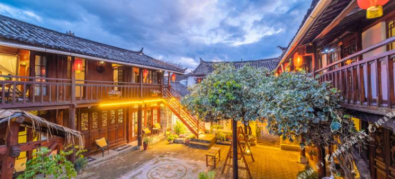 丽江瓦庐客栈图片