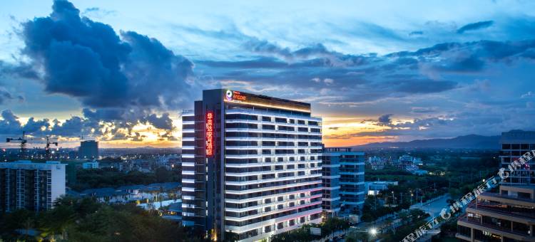 乐东九所泊云华美达安可酒店图片
