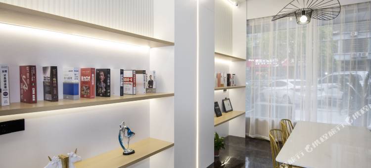 青季酒店(龙港长运大厦店)图片