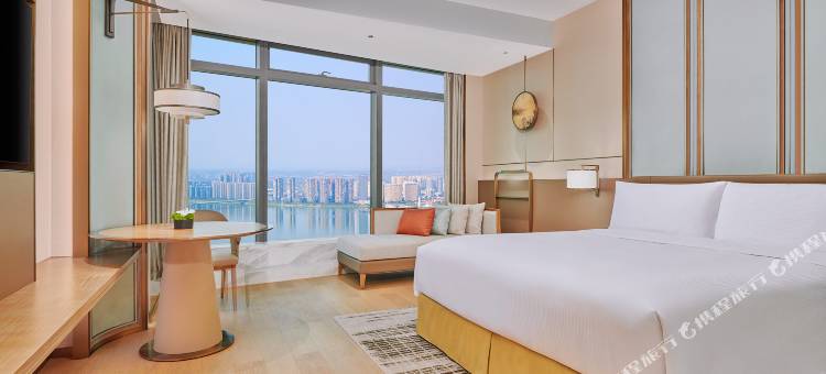 长沙世茂希尔顿酒店图片