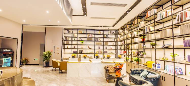 如家睿柏云酒店(青岛北站店)图片