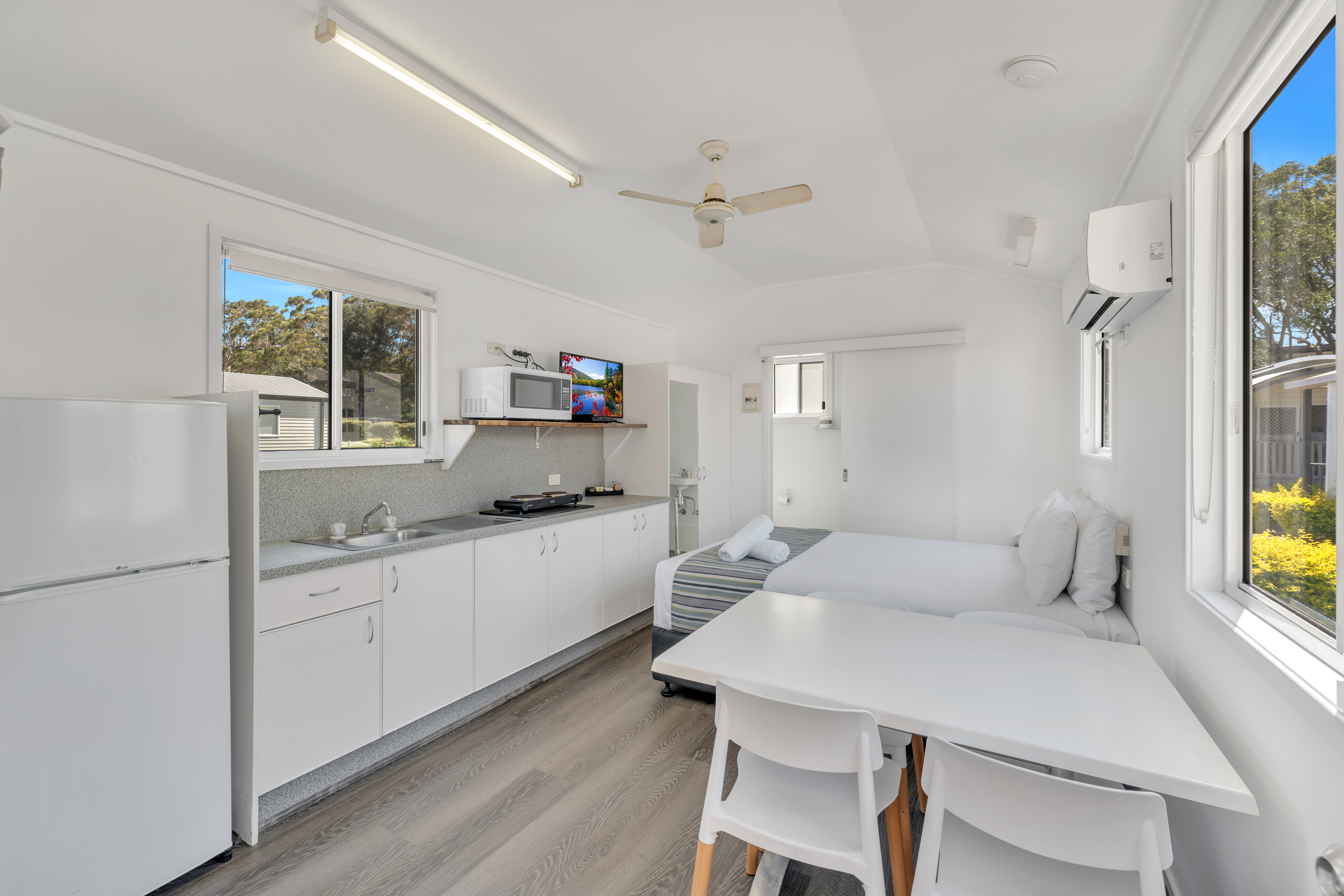 Ingenia Holidays Middle RockOver view