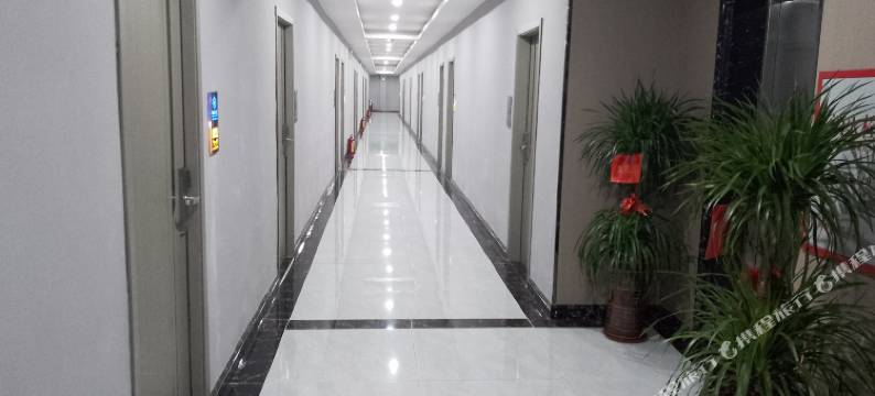 佛山明波公寓(高明新亨广场店)图片