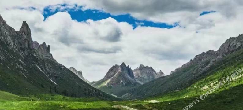 贵宾酒店(阿坝格尔登寺店)图片