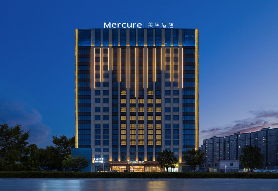 喀什美居酒店(万达广场店)外景图
