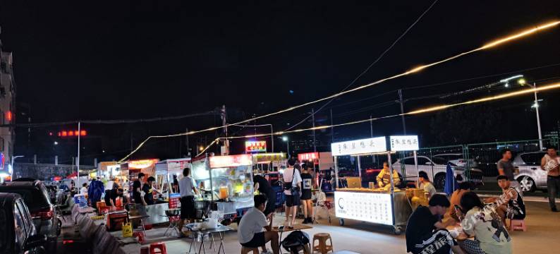 广州友家电梯住宿(广东机电职业技术学院店)图片