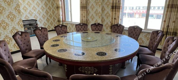 都兰金翔饭店图片