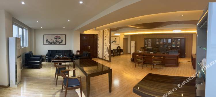 洛阳常青树酒店(北郊机场店)图片